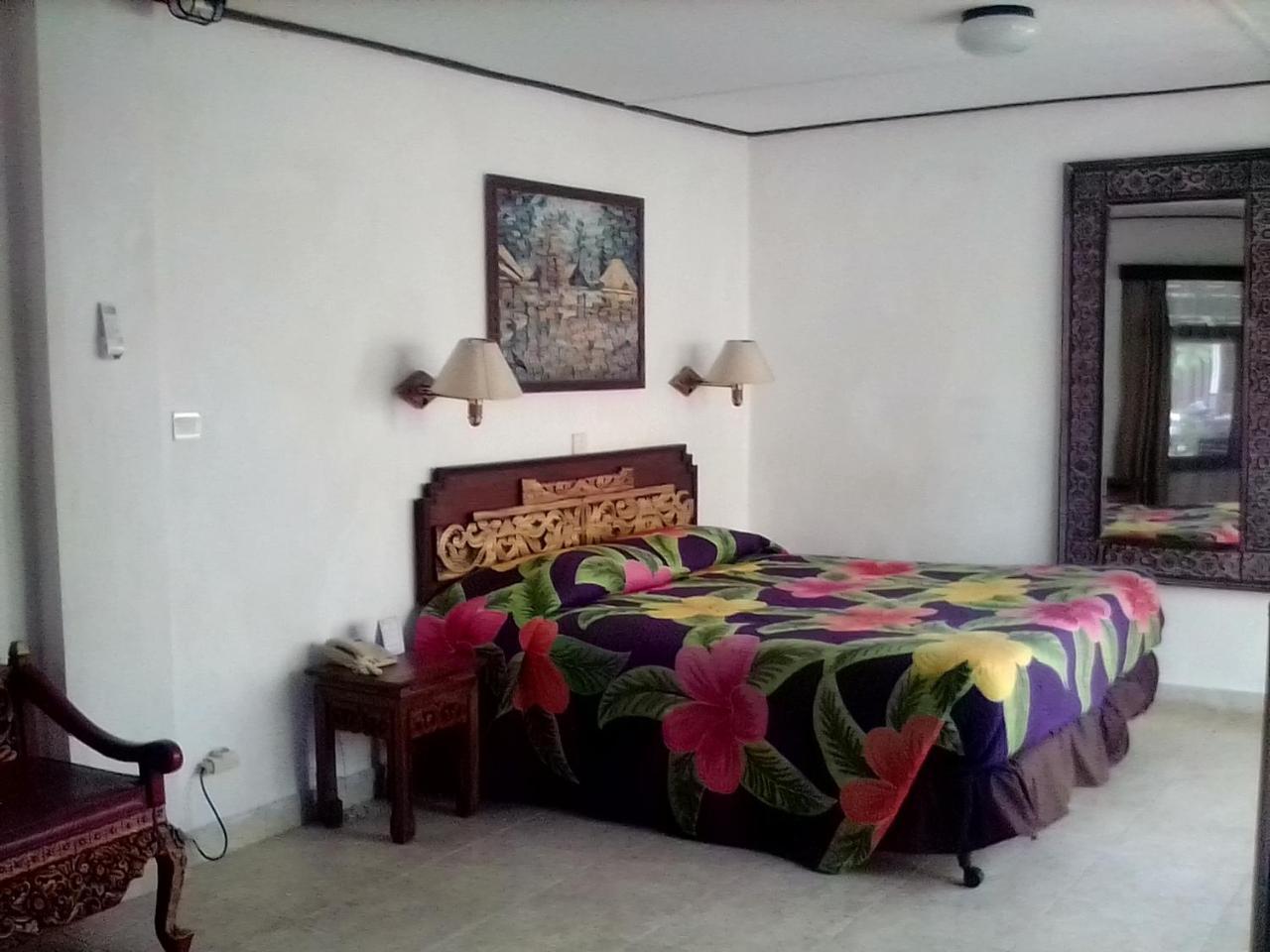 Gazebo Beach Hotel Sanur  Exterior photo